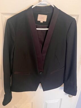 LOFT Black Women's Tailored Blazer with Satin Lapel